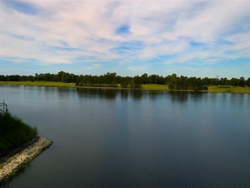 6081 Lugano Drive, Hope Island QLD 4212