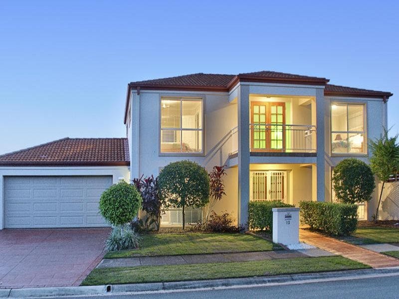 12 Ken Crescent, Helensvale QLD 4212