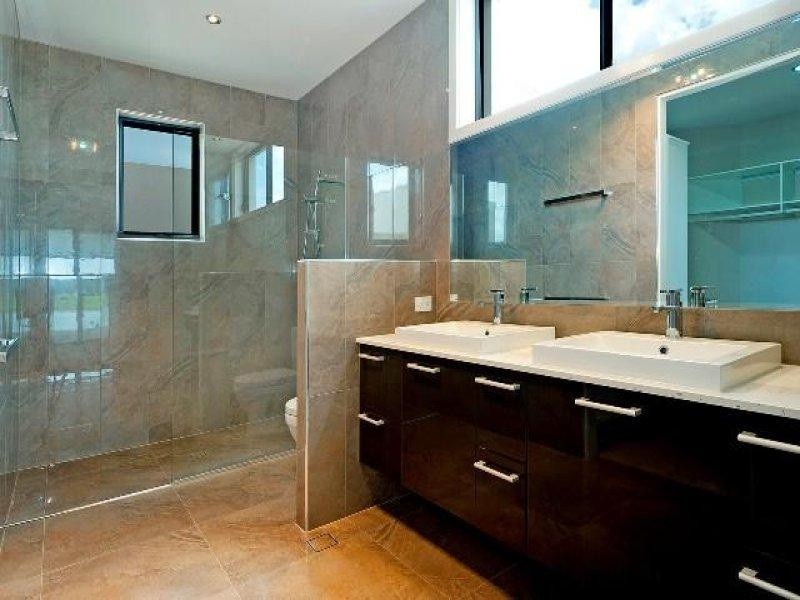 6176 Murten Court, Hope Island QLD 4212