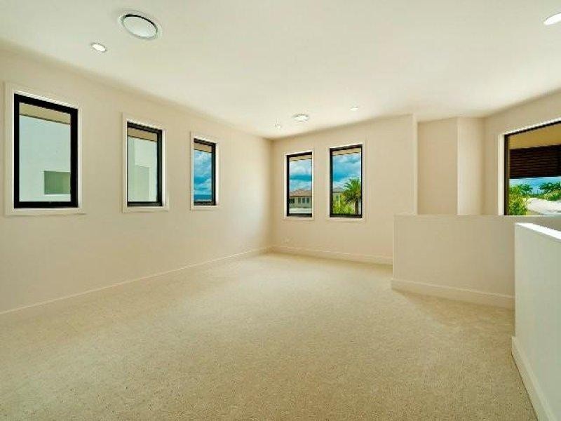 6176 Murten Court, Hope Island QLD 4212