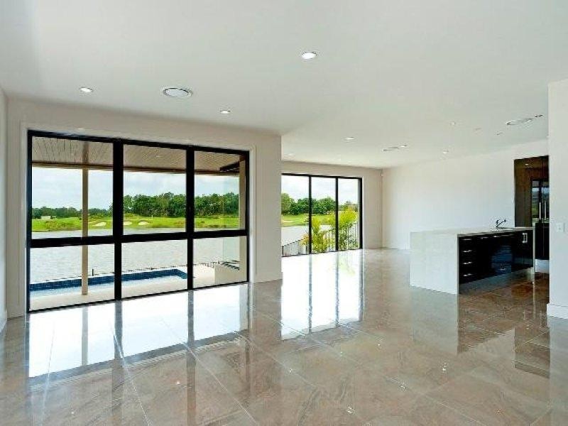 6176 Murten Court, Hope Island QLD 4212