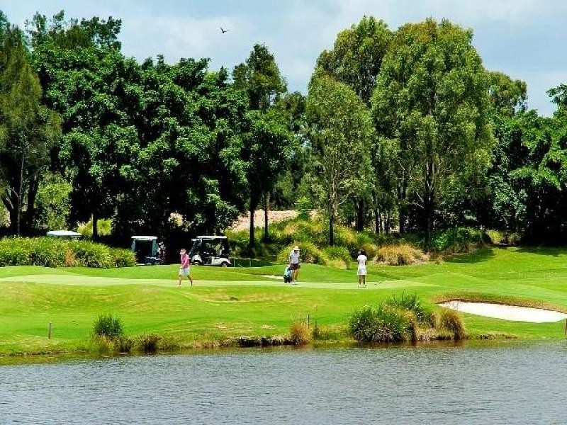 6176 Murten Court, Hope Island QLD 4212