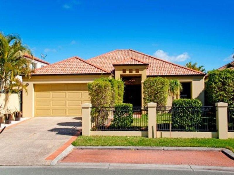 14 Ken Crescent, Helensvale QLD 4212