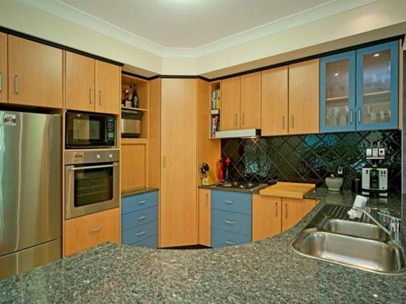 14 Ken Crescent, Helensvale QLD 4212