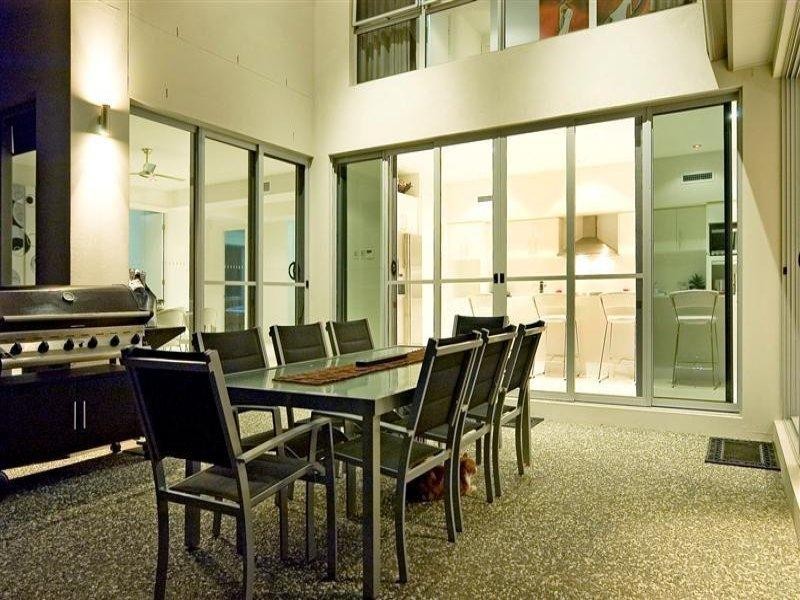 2838 Wylarah Way, Hope Island QLD 4212