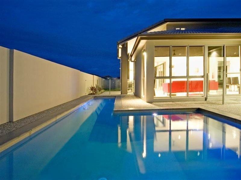 2838 Wylarah Way, Hope Island QLD 4212