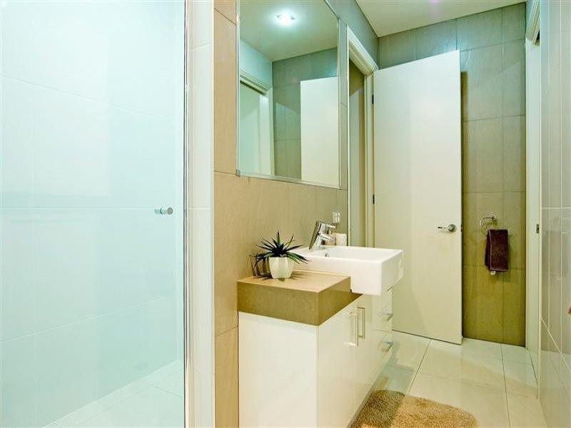 2838 Wylarah Way, Hope Island QLD 4212