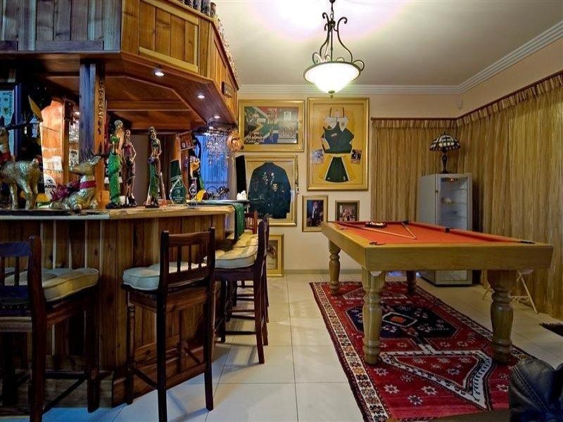 2639 Yanderra Close, Hope Island QLD 4212