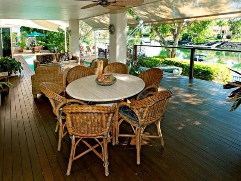 1035 Rosebank Way, Hope Island QLD 4212