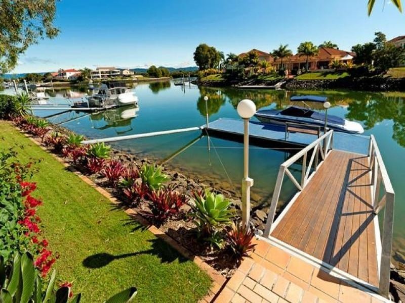 1035 Rosebank Way, Hope Island QLD 4212