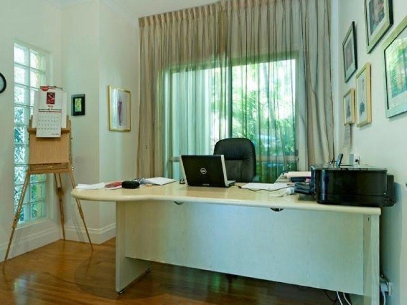 1035 Rosebank Way, Hope Island QLD 4212