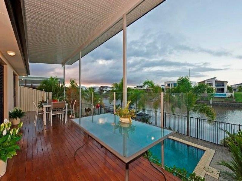 27 Southaven Drive, Helensvale QLD 4212