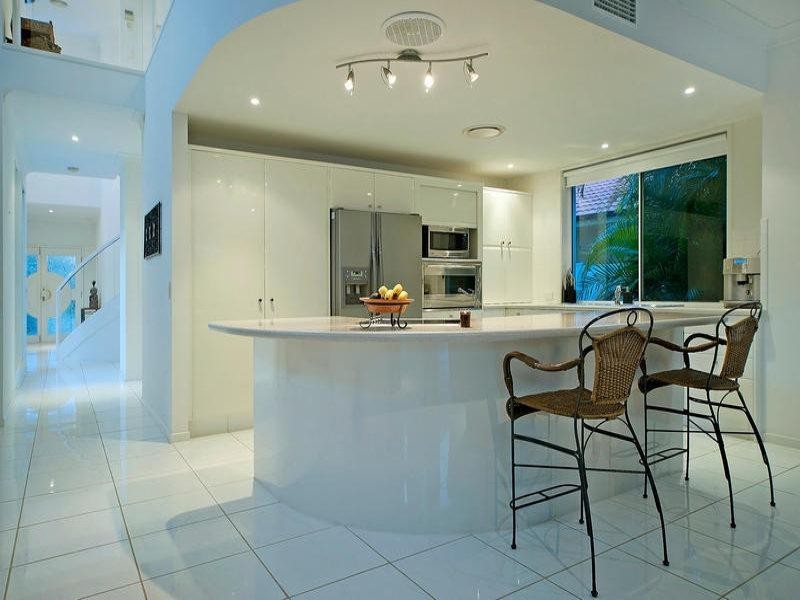 54 The Peninsula, Helensvale QLD 4212