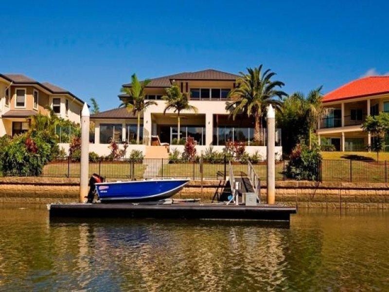 2504 Cressbrook Drive, Hope Island QLD 4212