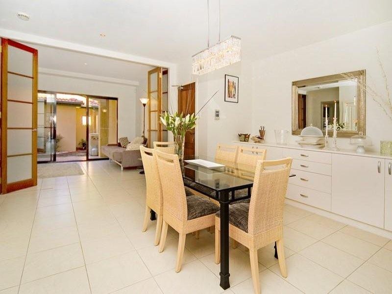 3246 The Palladian Drive, Hope Island QLD 4212
