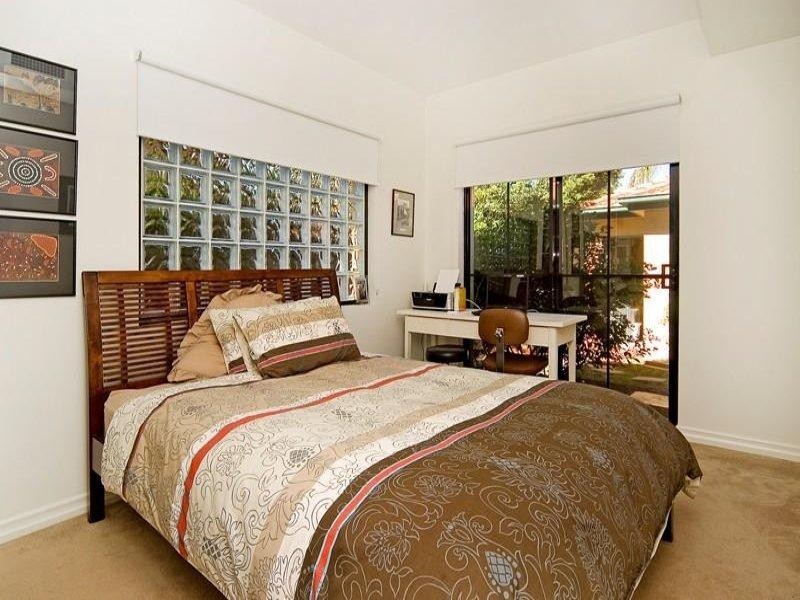 3246 The Palladian Drive, Hope Island QLD 4212