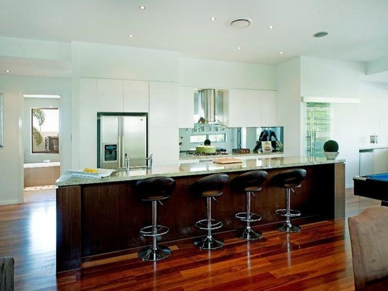 2858 Virginia Drive, Hope Island QLD 4212