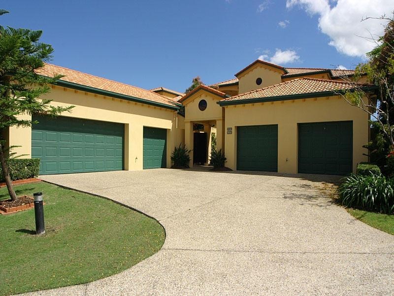 3277 The Palladian Drive, Hope Island QLD 4212