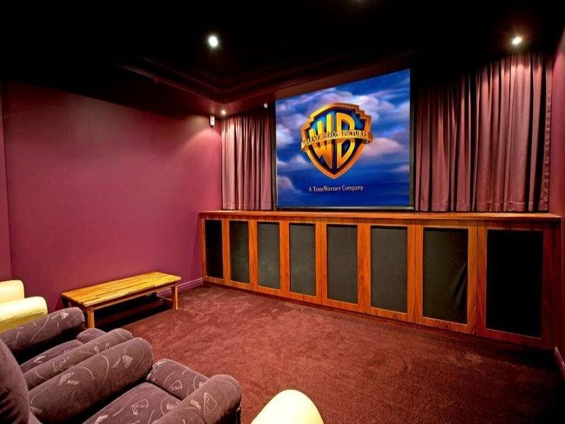 1670 Riverdale Drive, Hope Island QLD 4212