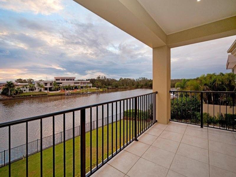 1670 Riverdale Drive, Hope Island QLD 4212