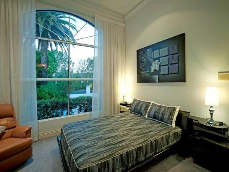 1040 Rosebank Way, Hope Island QLD 4212