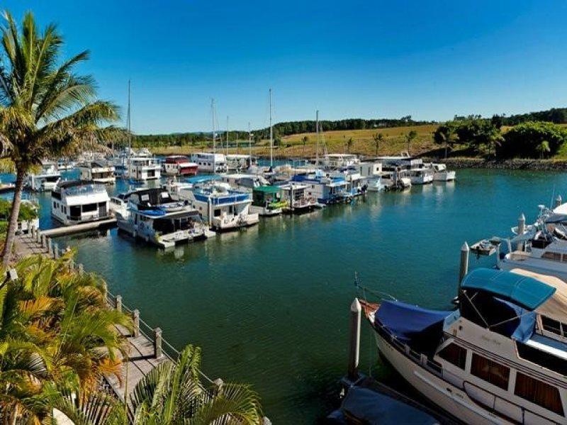 30 John Lund Drive, Hope Island QLD 4212