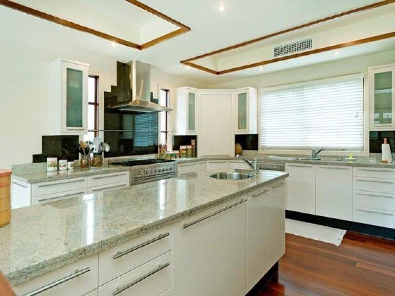 1151 Rosebank Way, Hope Island QLD 4212