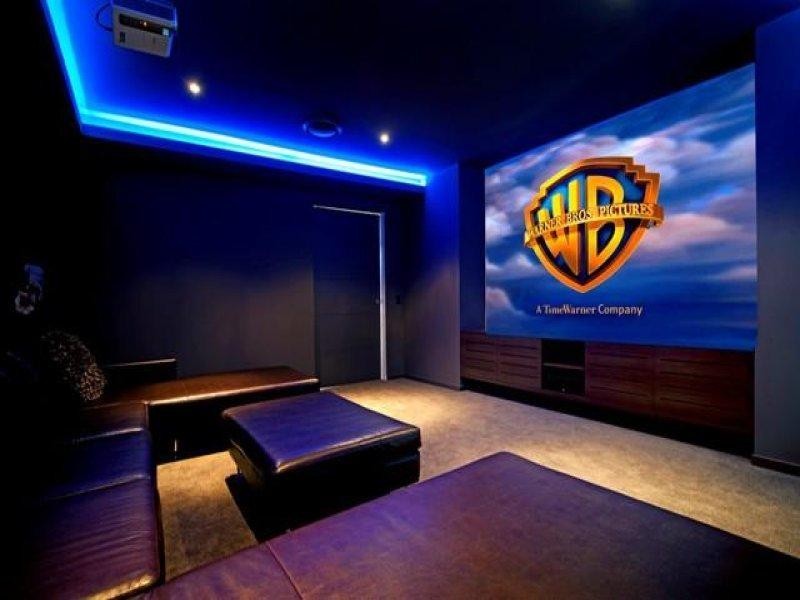 2230 Glengallon Way, Hope Island QLD 4212