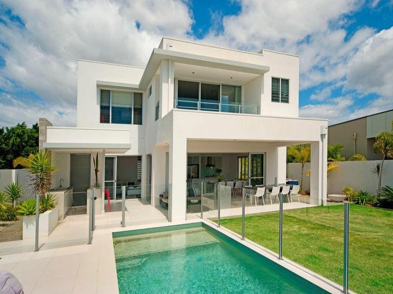 2232 Glengallon Way, Hope Island QLD 4212