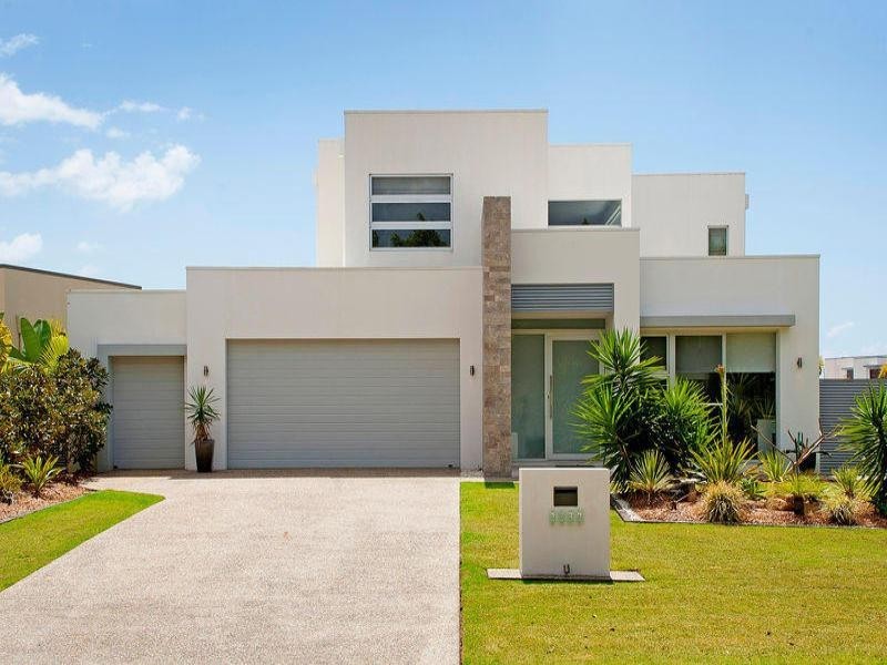 2232 Glengallon Way, Hope Island QLD 4212