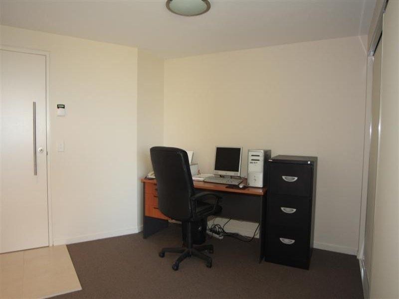 1318/2 Activa Way, Hope Island QLD 4212