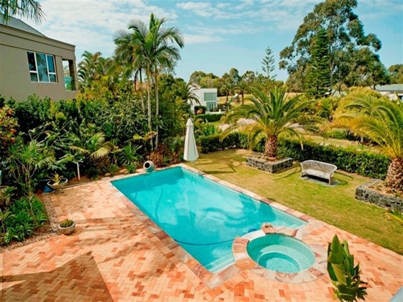 6257 Broken Hills Drive, Sanctuary Cove QLD 4212