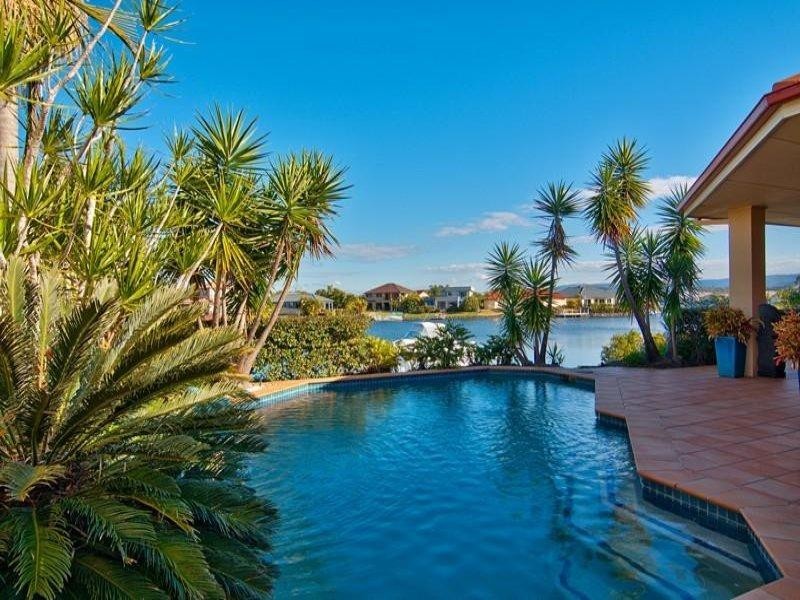 44 The Peninsula, Helensvale QLD 4212