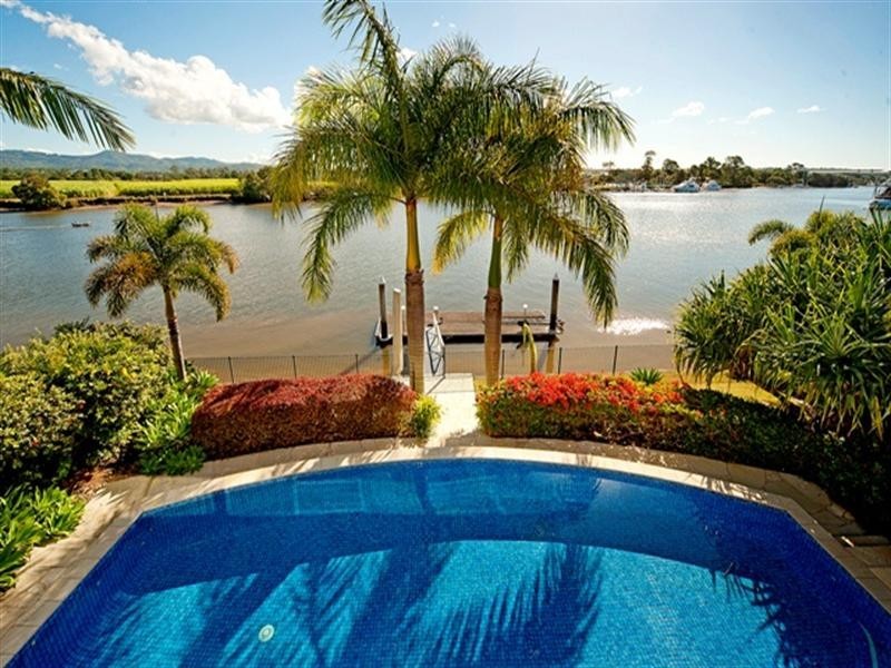 3118 Riverleigh Drive, Hope Island QLD 4212