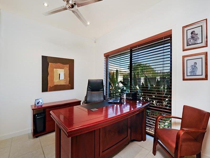 17 Gwydir Court, Riverdowns, Helensvale QLD 4212