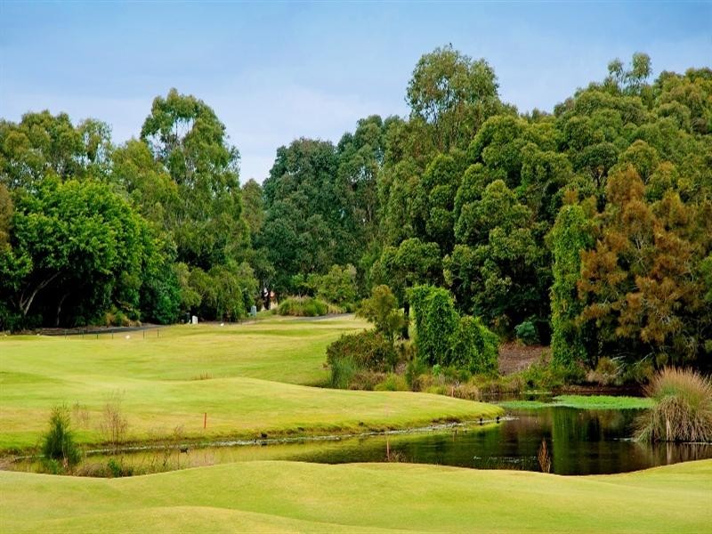 8382 Magnolia Drive, Hope Island QLD 4212