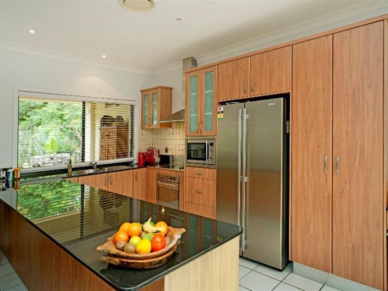 8382 Magnolia Drive, Hope Island QLD 4212