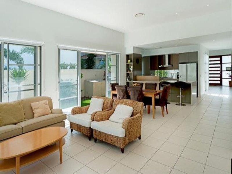 2809 Gracemere Circuit East, Hope Island QLD 4212