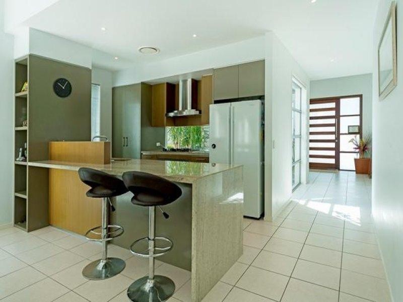 2809 Gracemere Circuit East, Hope Island QLD 4212