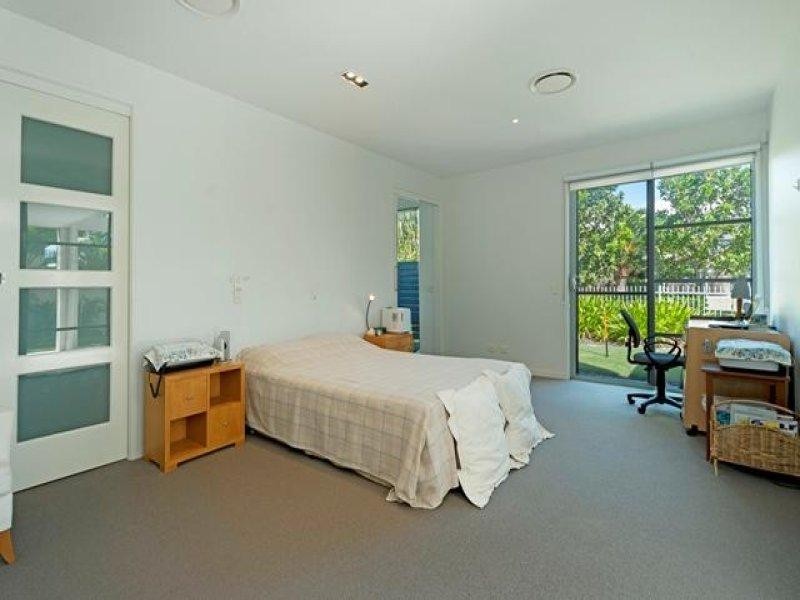 2809 Gracemere Circuit East, Hope Island QLD 4212