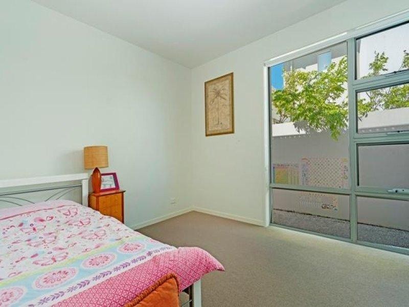 2809 Gracemere Circuit East, Hope Island QLD 4212