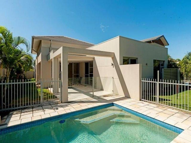 2809 Gracemere Circuit East, Hope Island QLD 4212