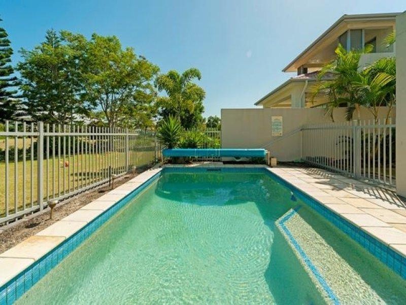 2809 Gracemere Circuit East, Hope Island QLD 4212