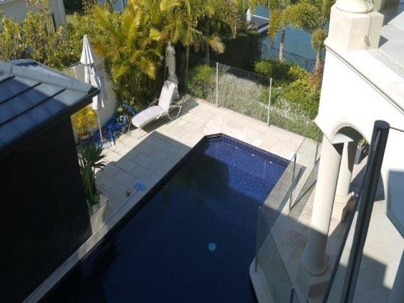 2328 Cressbrook Drive, Hope Island QLD 4212