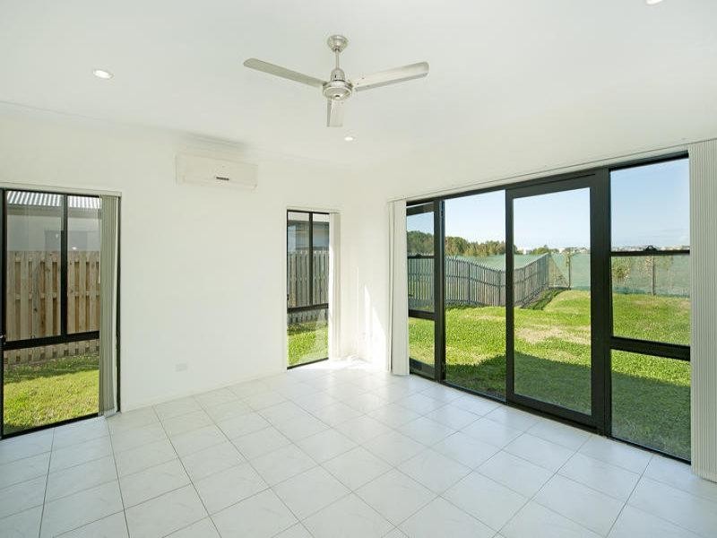73/19 Santa Barbara Road, Hope Island QLD 4212