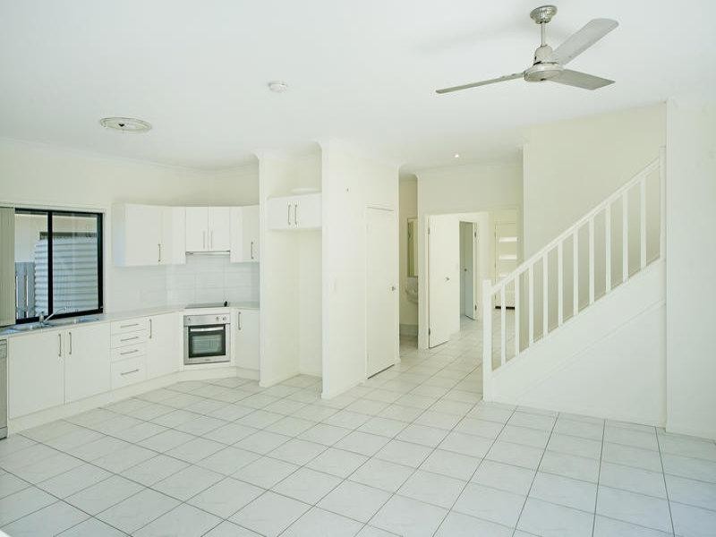 73/19 Santa Barbara Road, Hope Island QLD 4212