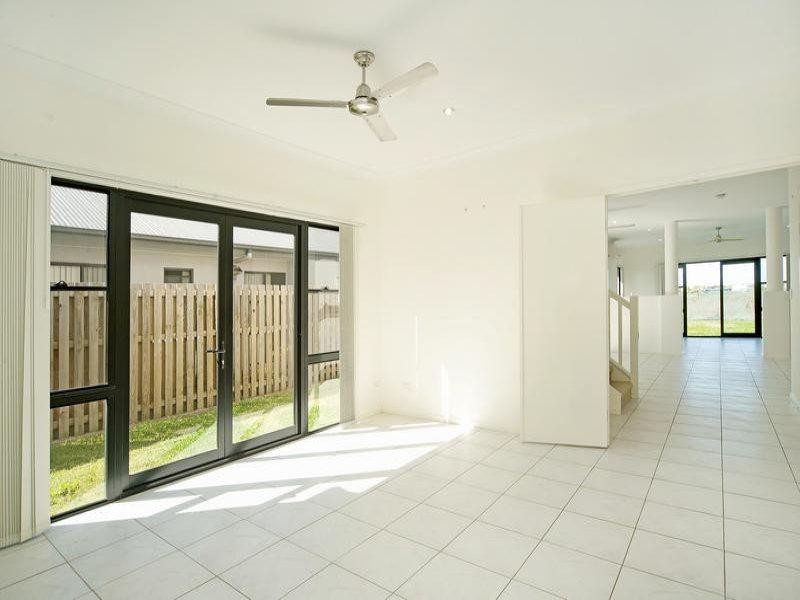 73/19 Santa Barbara Road, Hope Island QLD 4212