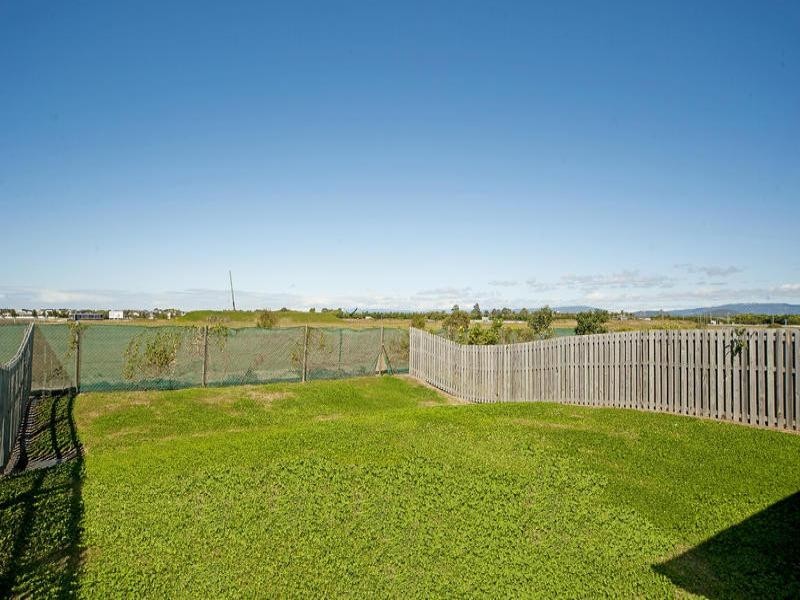 73/19 Santa Barbara Road, Hope Island QLD 4212