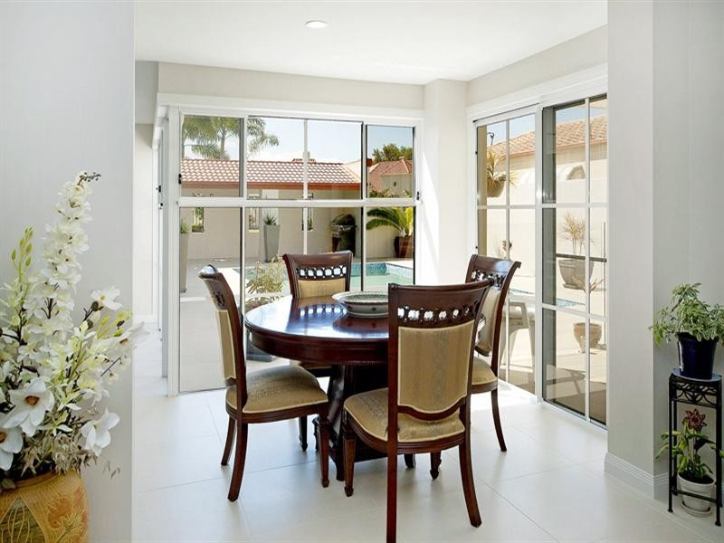 1616 Rosebank Way West, Hope Island QLD 4212