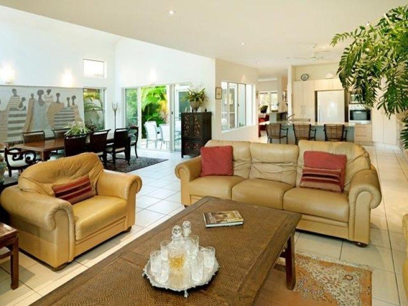 5201 Marine Drive West, Sanctuary Cove QLD 4212